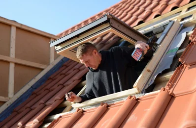Pose de fenêtres de toit Velux à Lacroisille